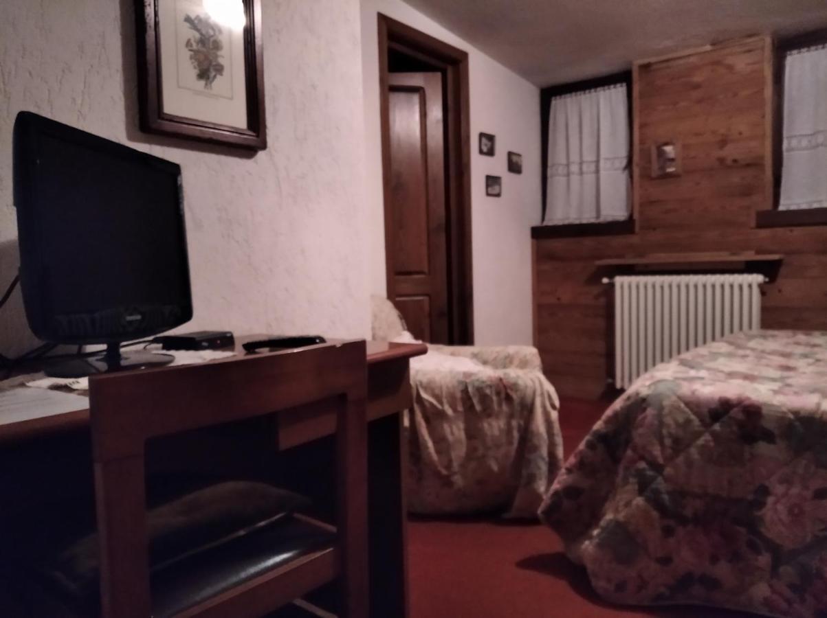 Albergo Martinet Vernante Exteriér fotografie