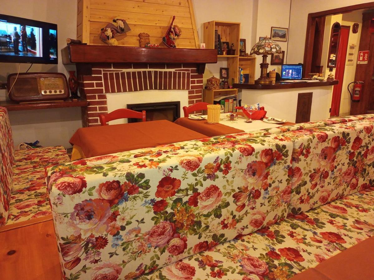 Albergo Martinet Vernante Exteriér fotografie