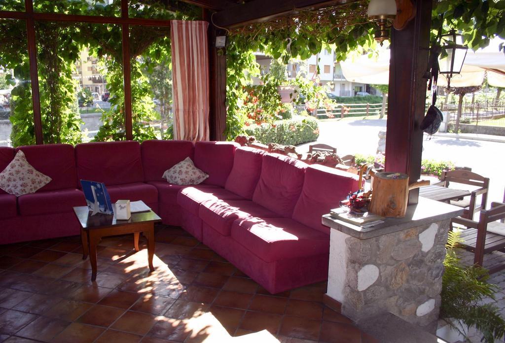 Albergo Martinet Vernante Exteriér fotografie